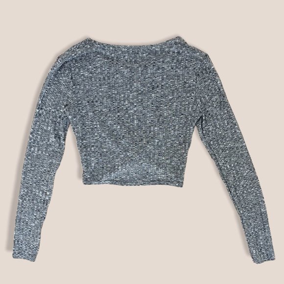 Crop Top Long Sleeve - Picture 4 of 5